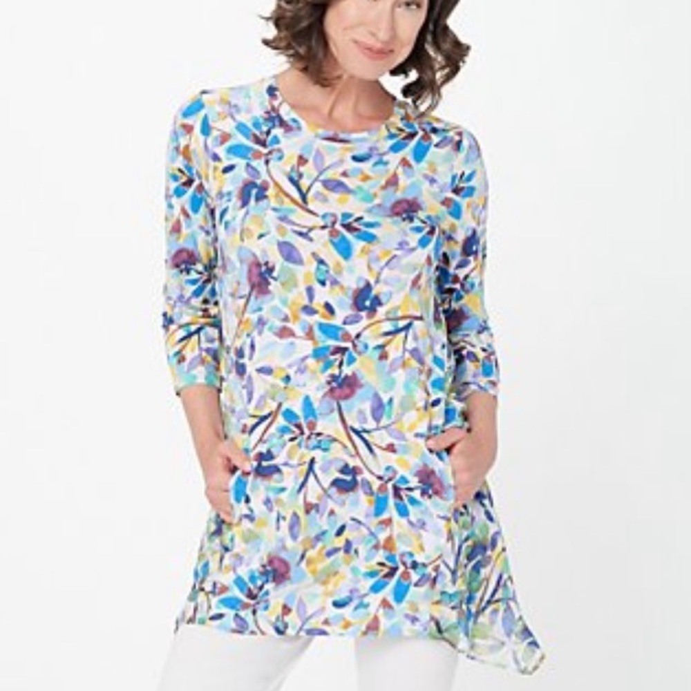 LOGO by Lori Goldstein Tunic Top with Pockets